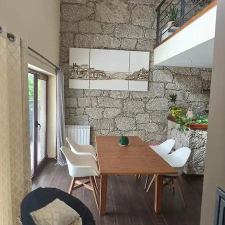 Casa Da Adega Vakantiehuis *